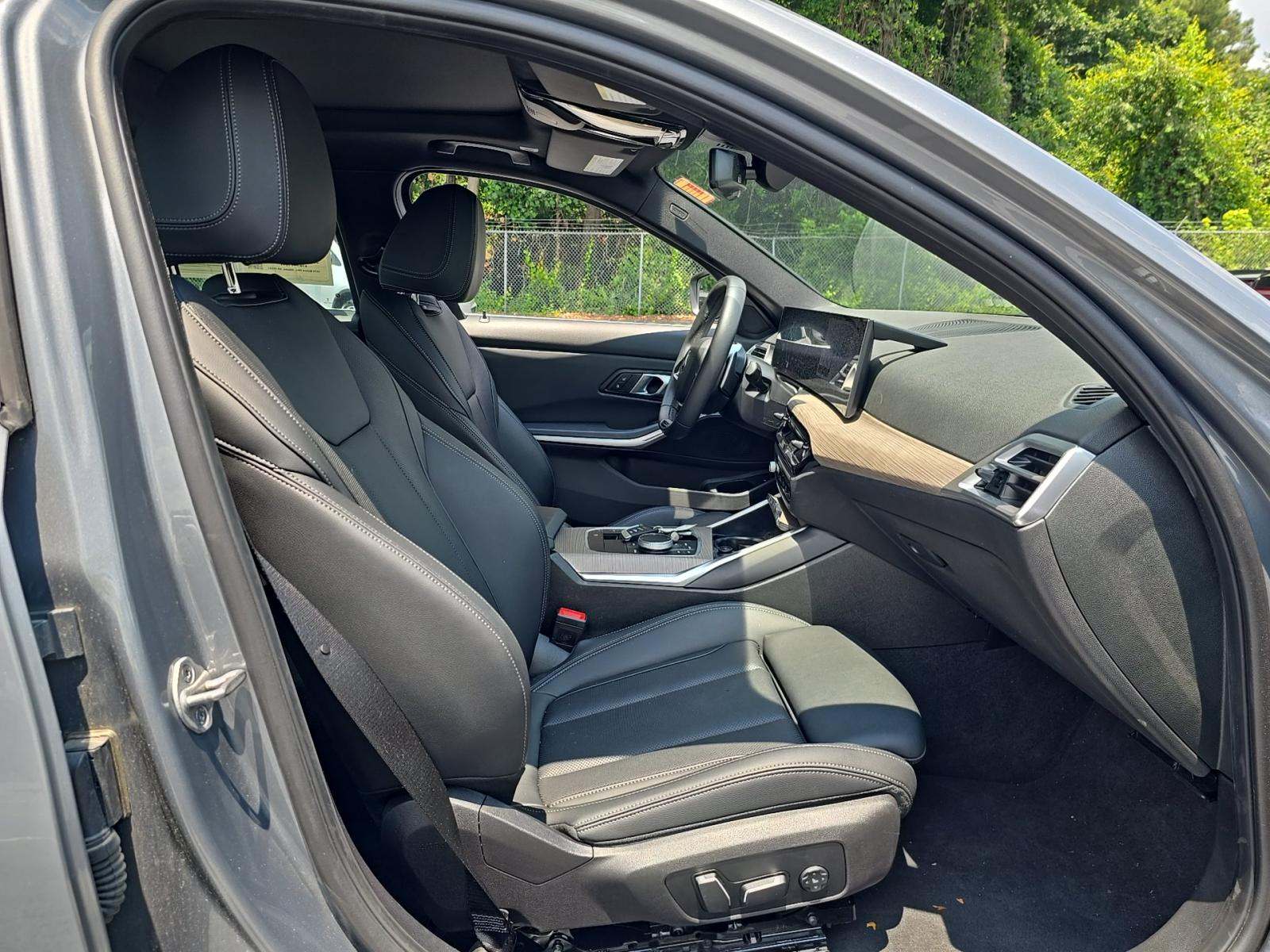 2025 BMW 3 Series 330i RWD