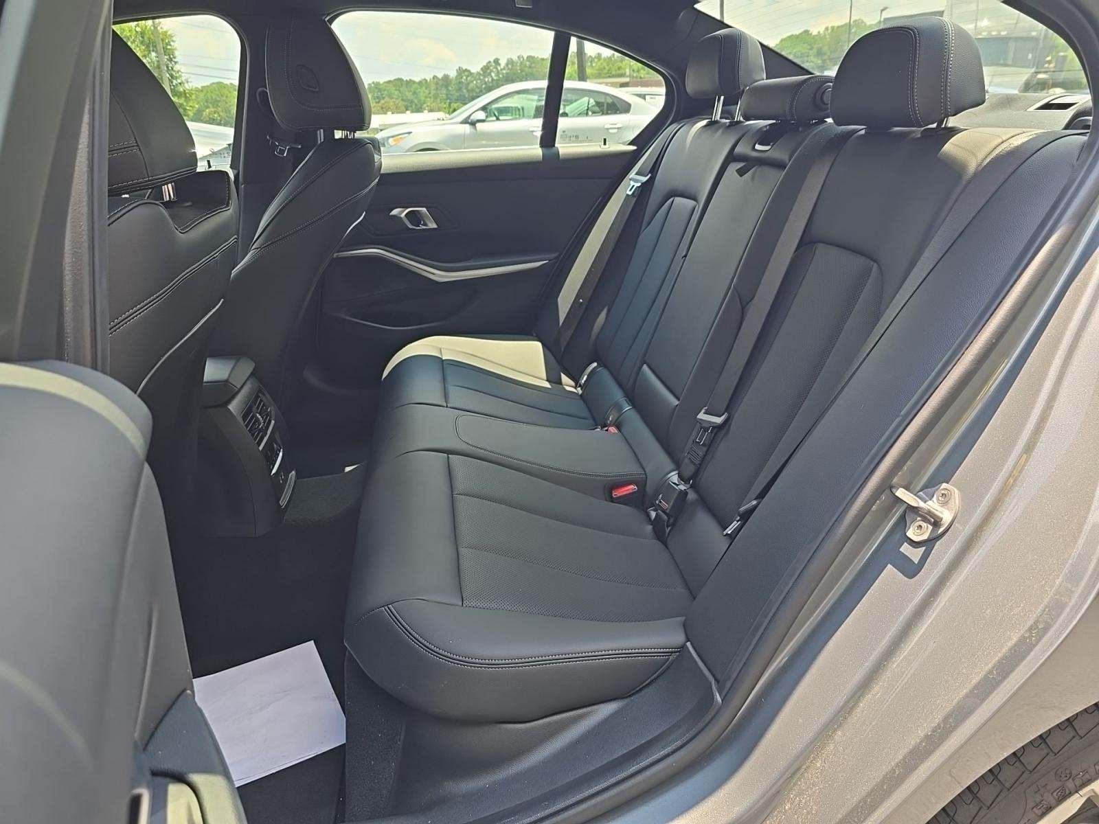 2025 BMW 3 Series 330i RWD