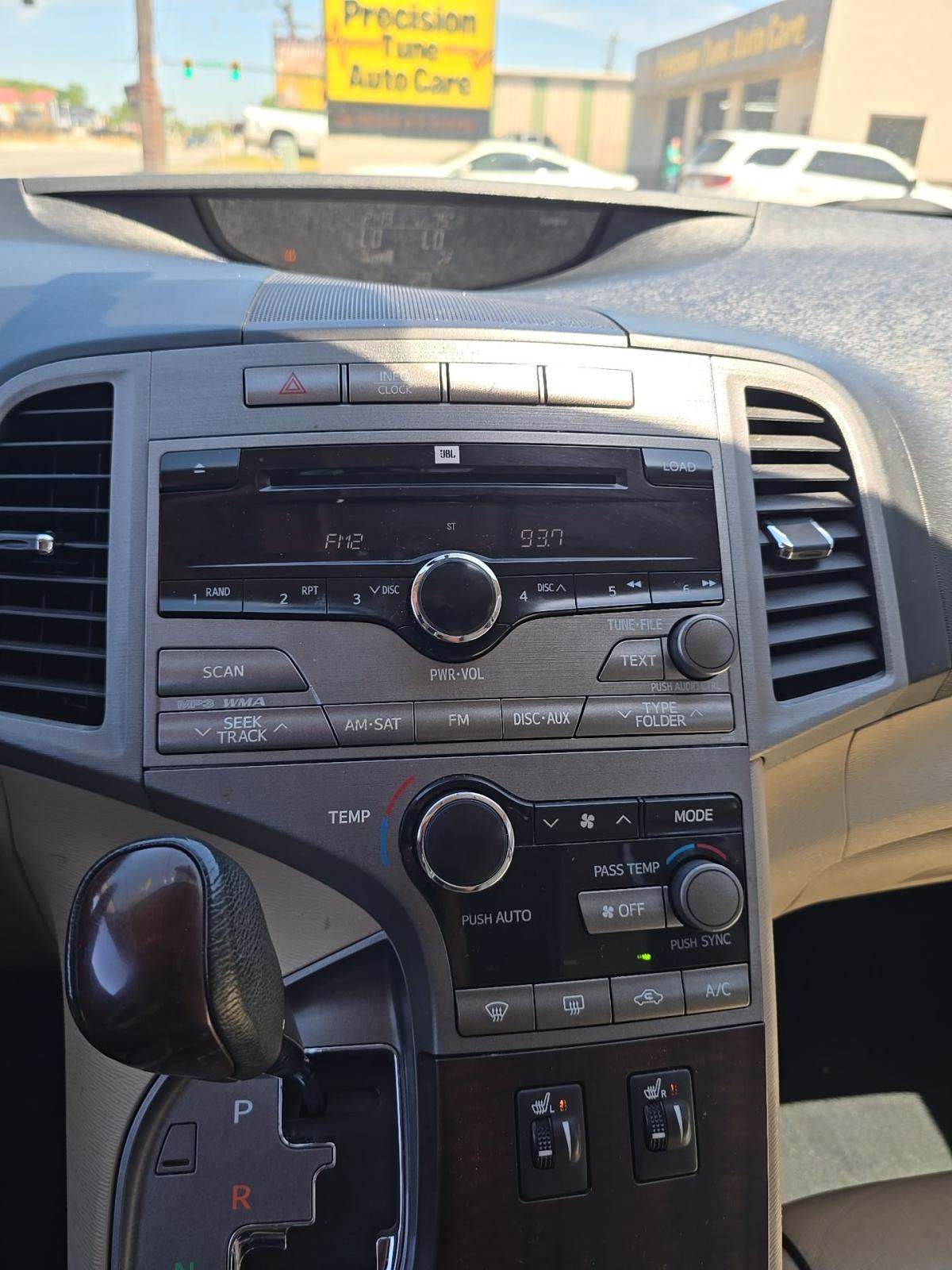 TOYOTA VENZA - 10