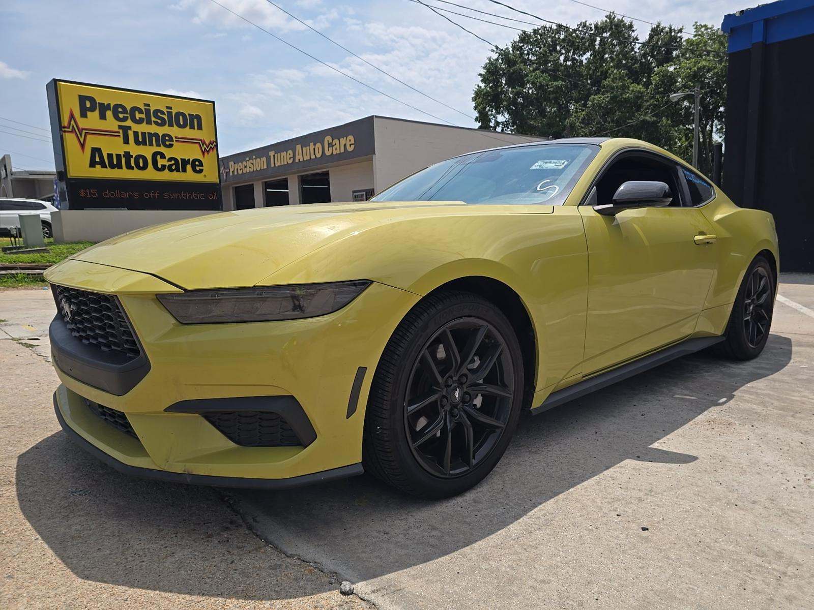 2025 Ford Mustang EcoBoost RWD