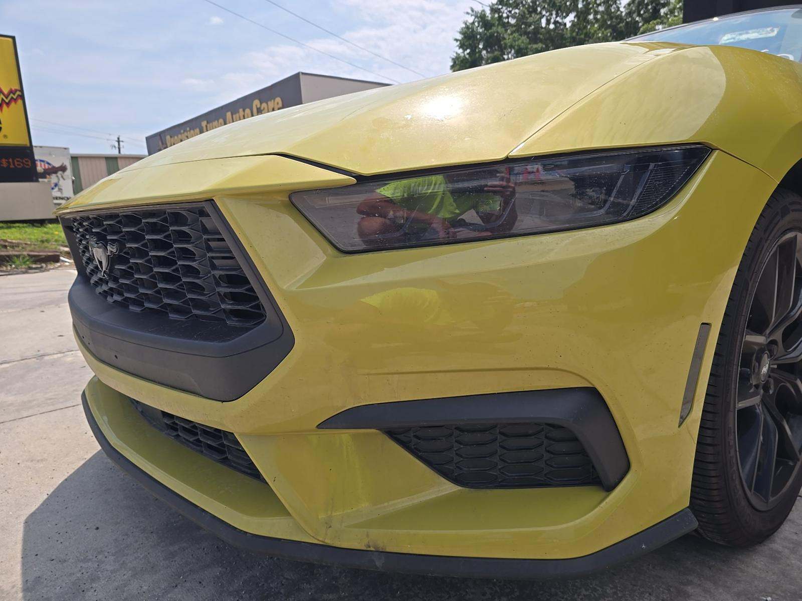 2025 Ford Mustang EcoBoost RWD