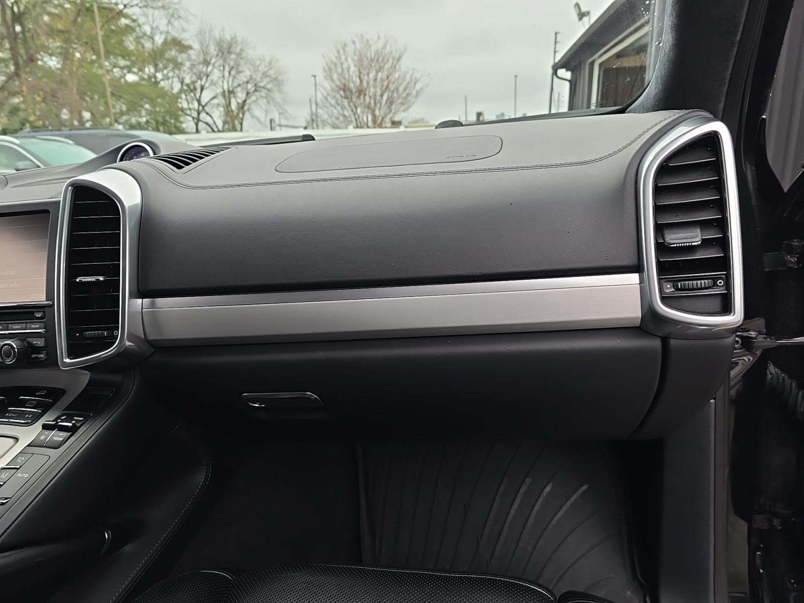 2016 Porsche Cayenne Turbo AWD