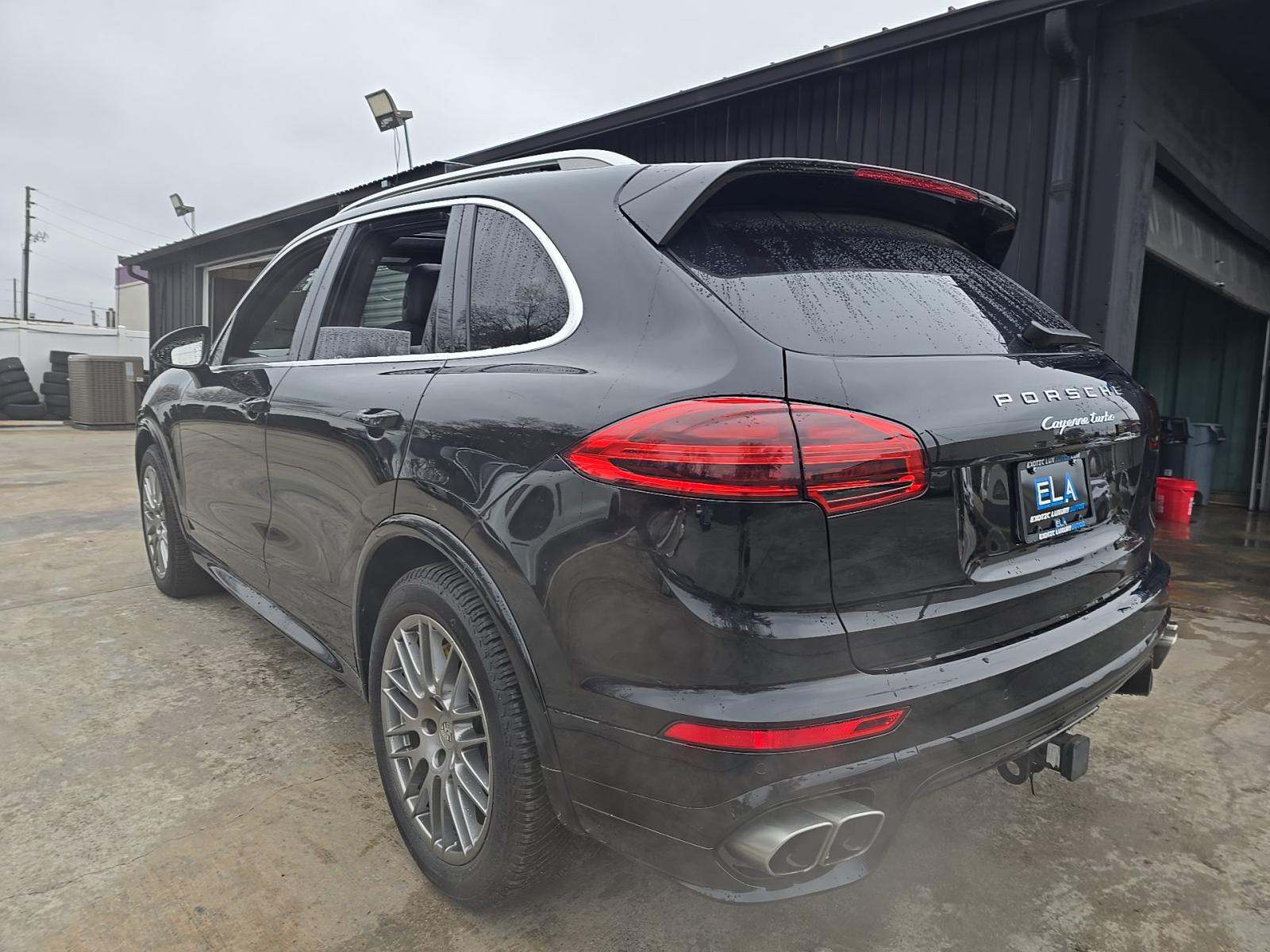 2016 Porsche Cayenne Turbo AWD