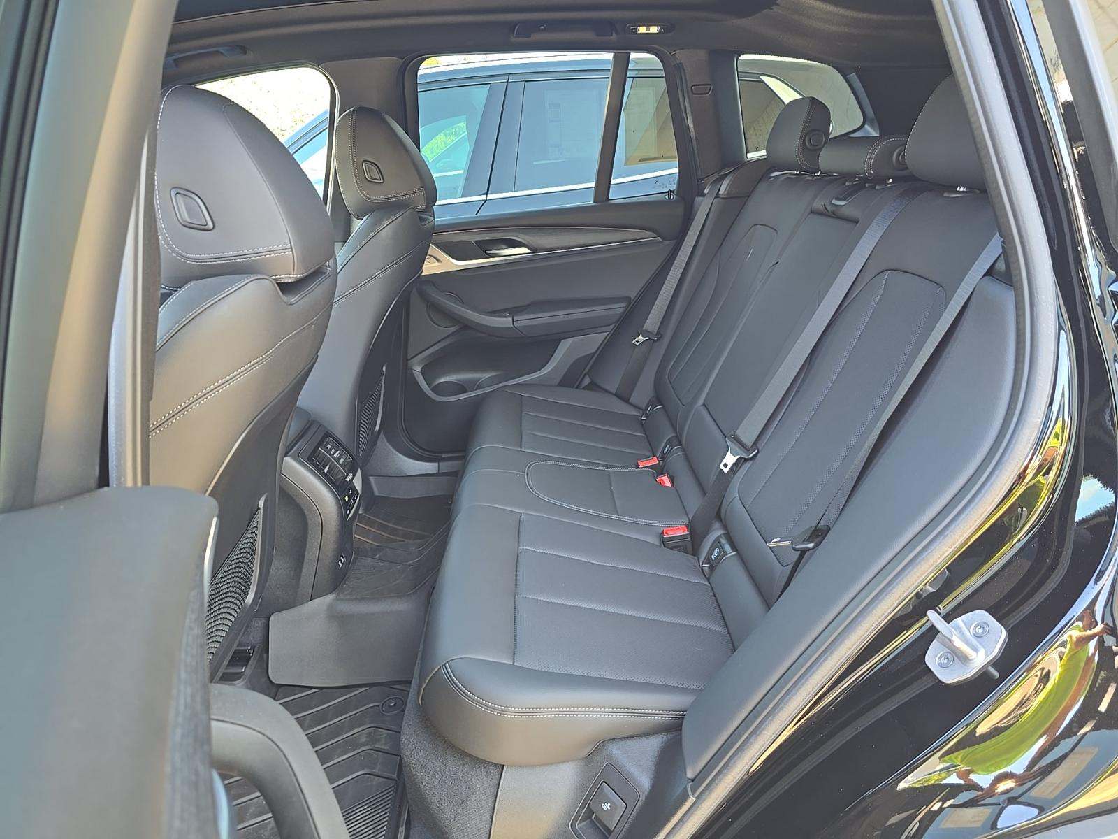 2024 BMW X3 sDrive30i RWD