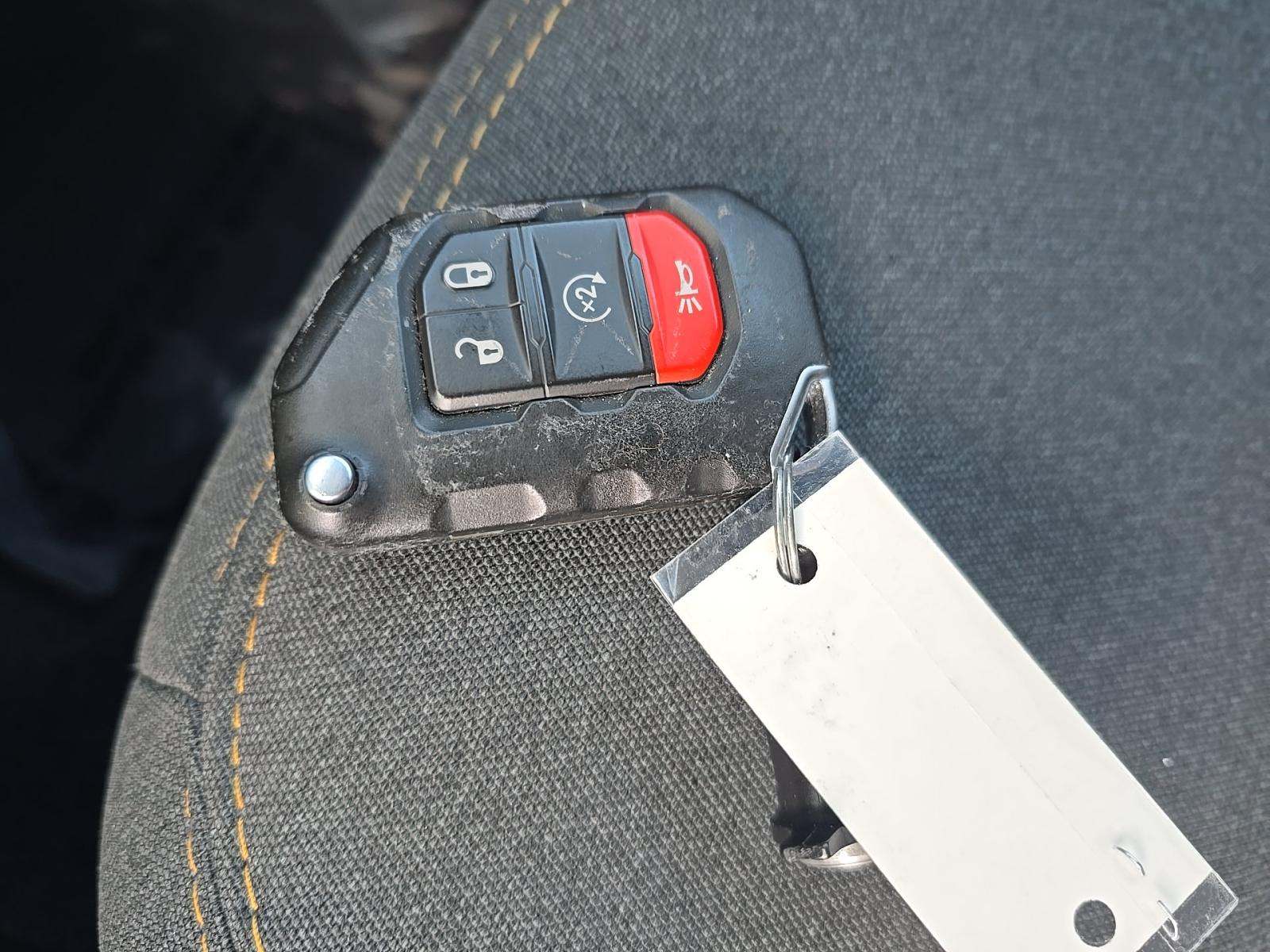 2024 Jeep Wrangler Sahara AWD