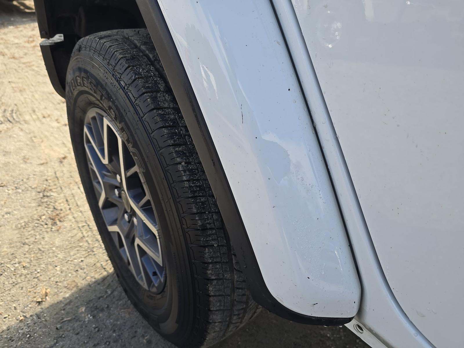 2024 Jeep Wrangler Sahara AWD