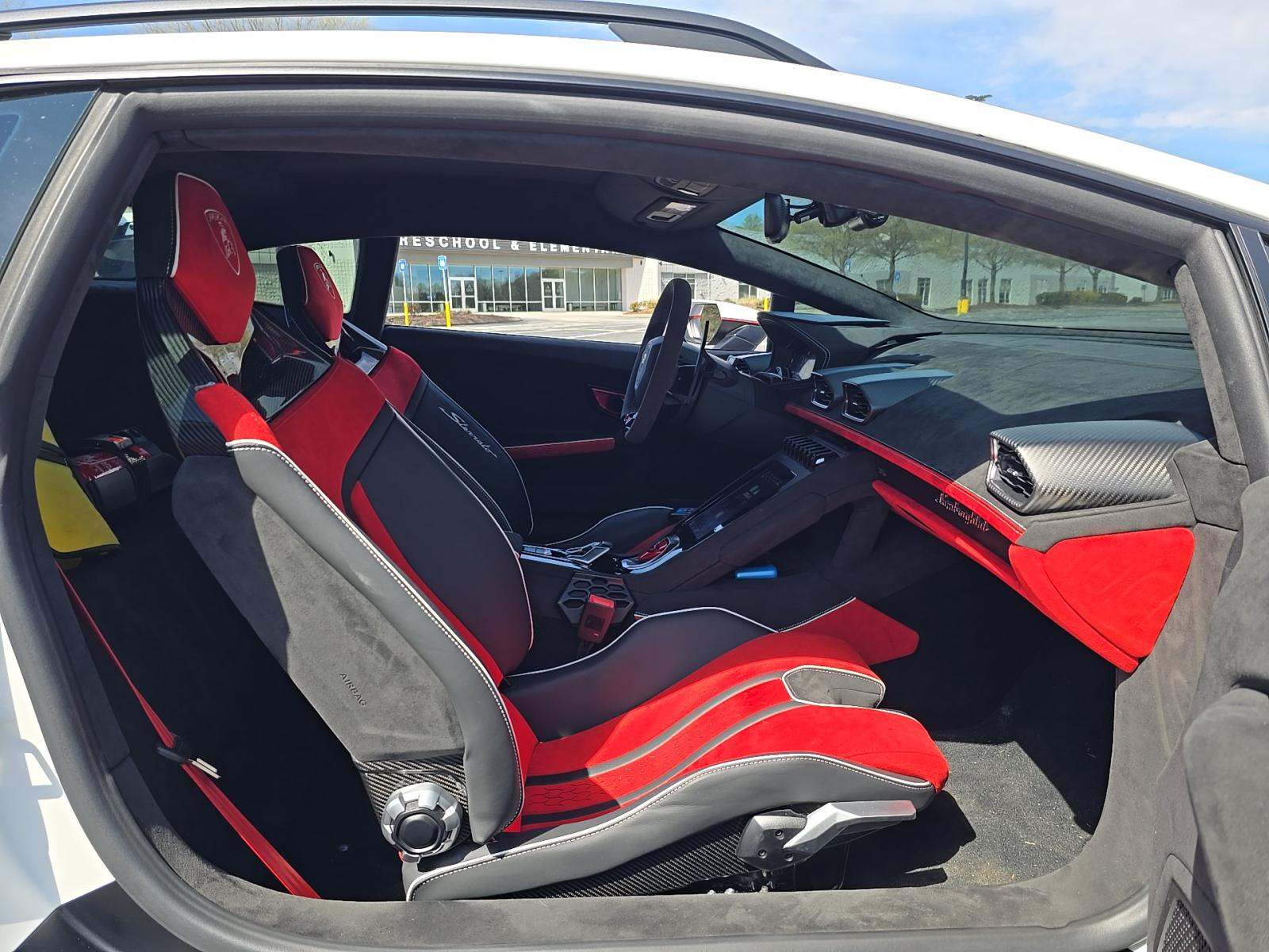 2024 Lamborghini Huracan Sterrato AWD