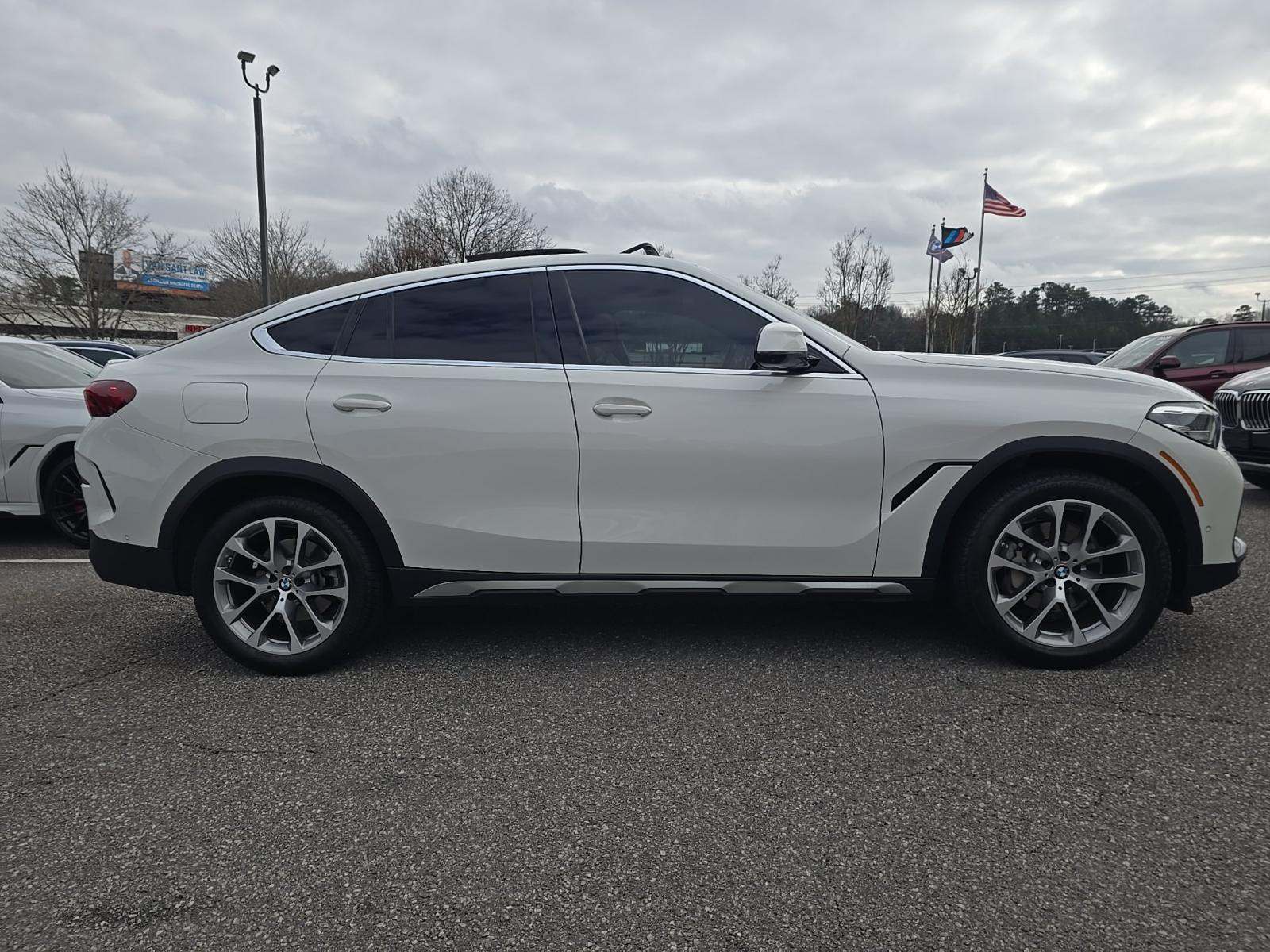 2023 BMW X6 xDrive40i AWD
