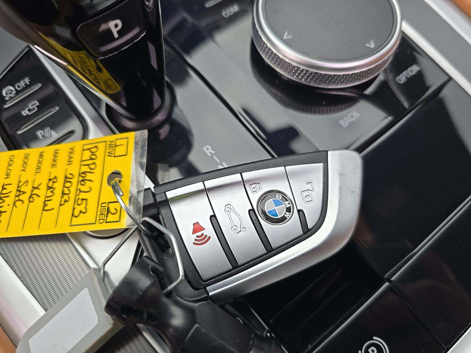 2023 BMW X6 xDrive40i AWD