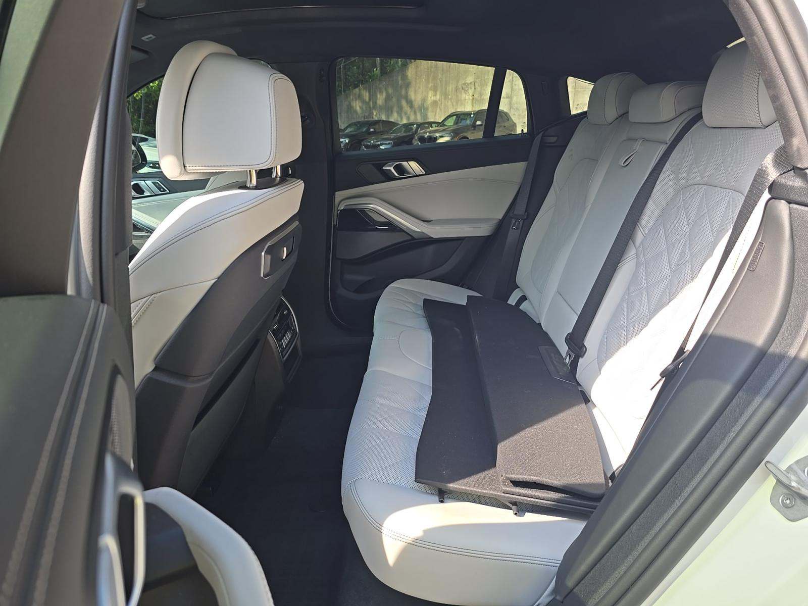 2025 BMW X6 xDrive40i AWD