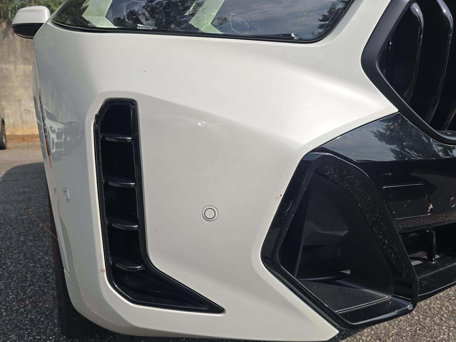 2025 BMW X6 xDrive40i AWD