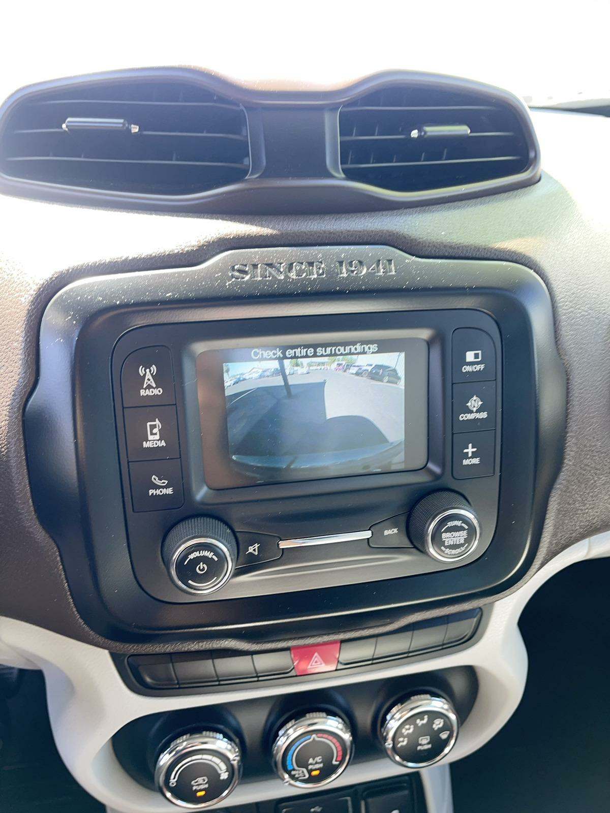 2015 Jeep Renegade Latitude FWD