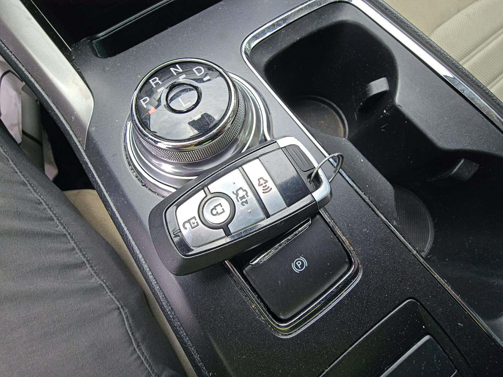 FORD FUSION - 8