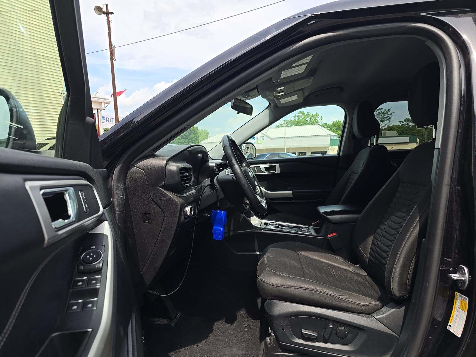 2021 Ford Explorer XLT AWD