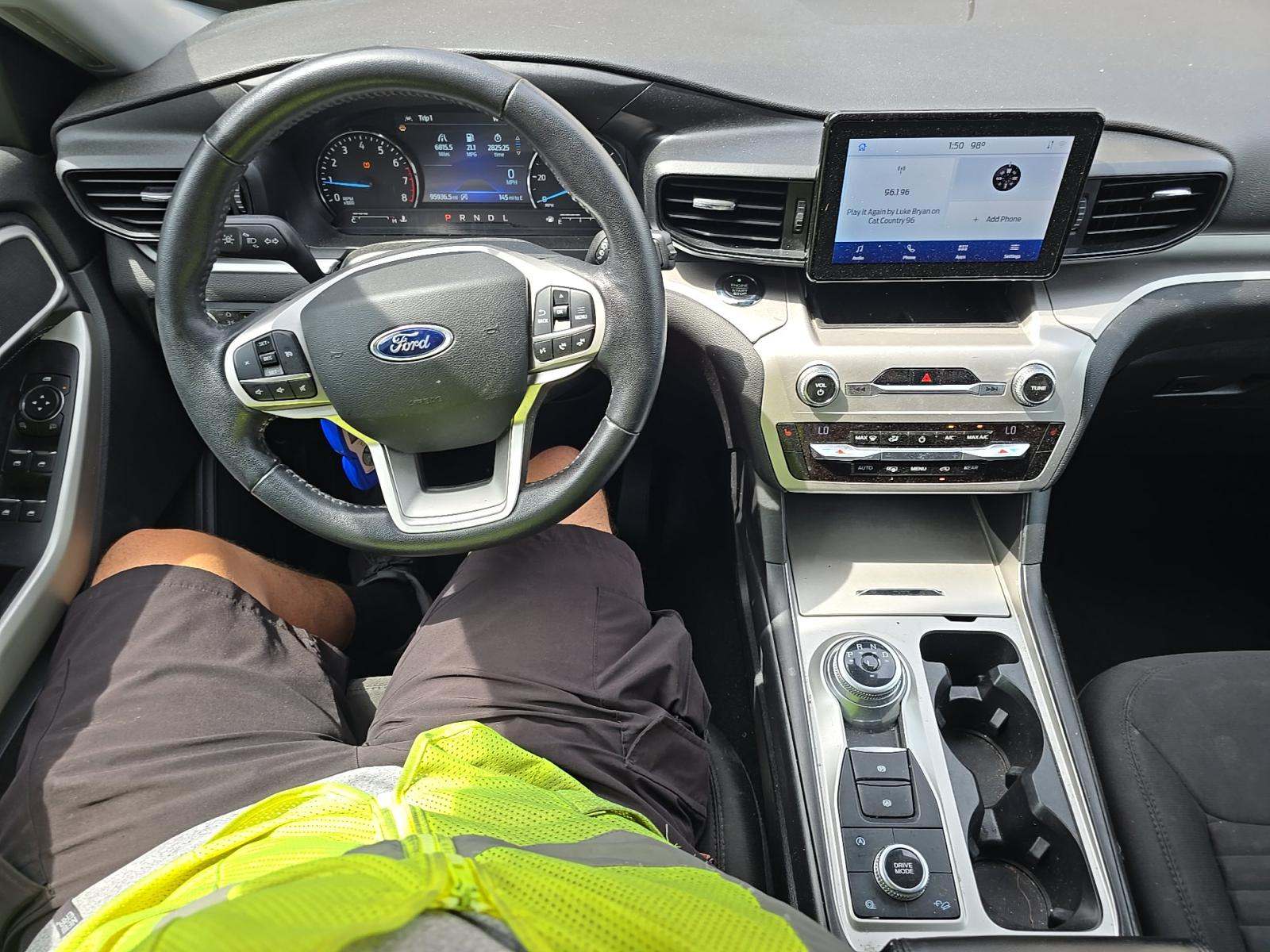 2021 Ford Explorer XLT AWD