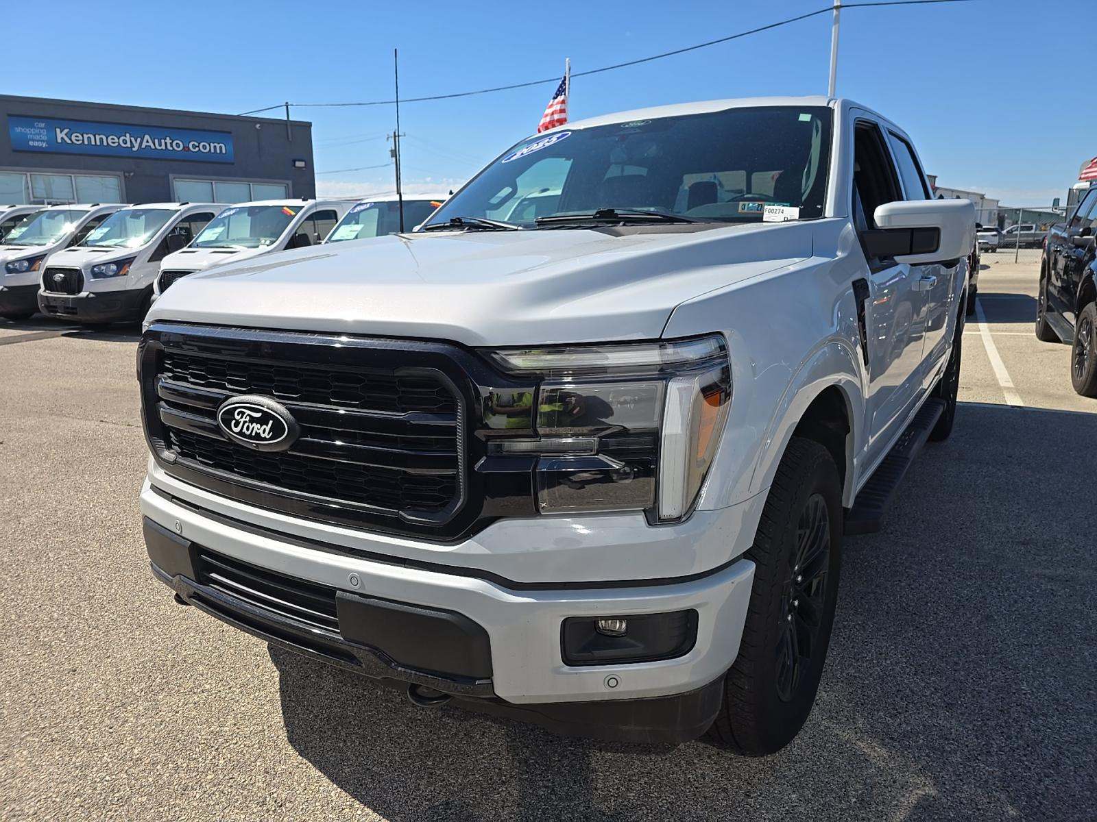2025 Ford F-150 Lariat AWD