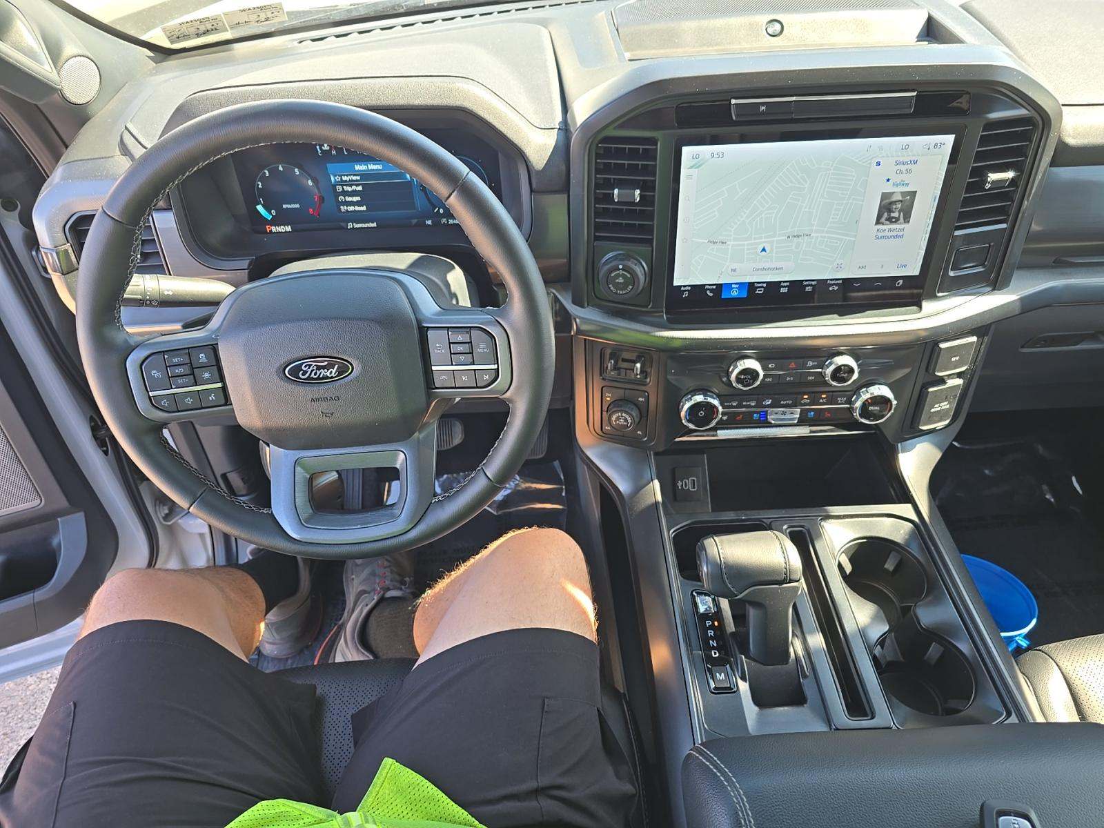 2025 Ford F-150 Lariat AWD
