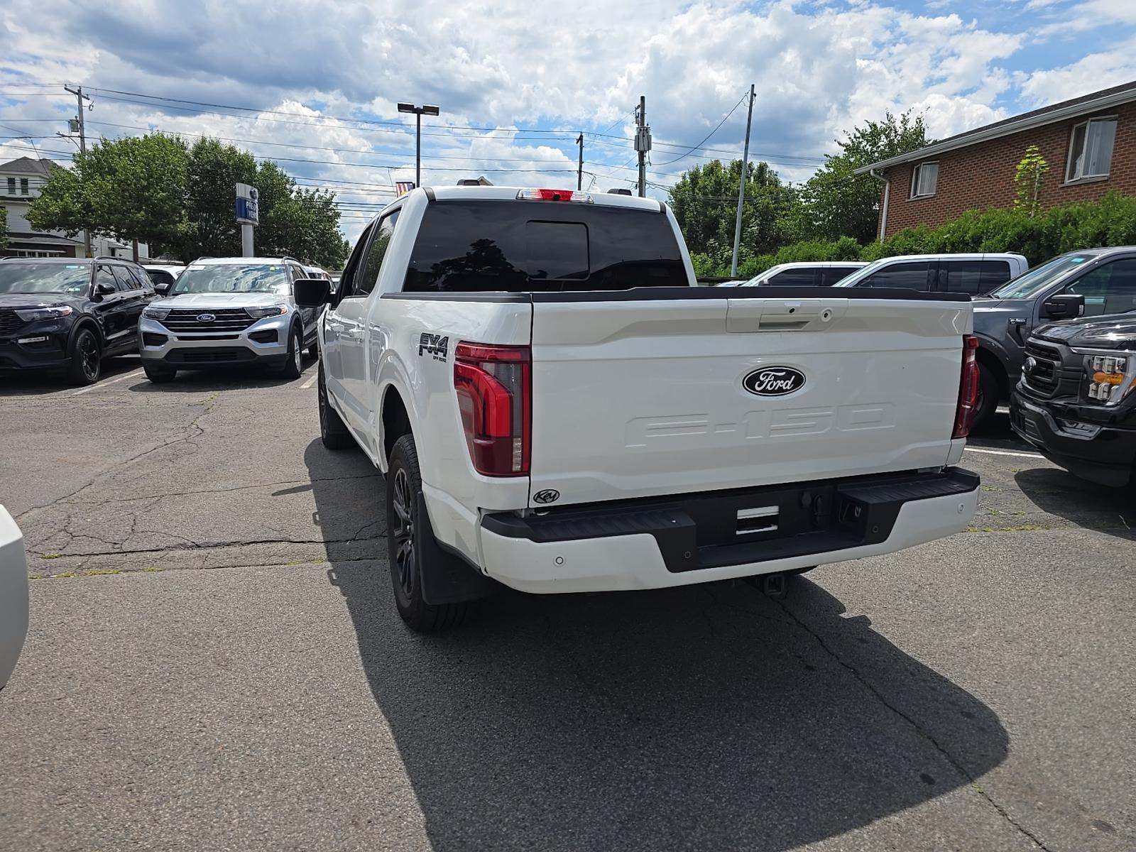 2024 Ford F-150 Hybrid Platinum AWD