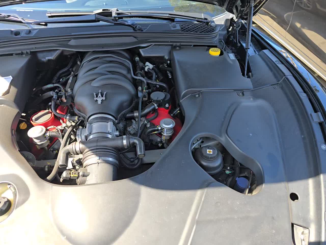 2016 Maserati GranTurismo Sport RWD