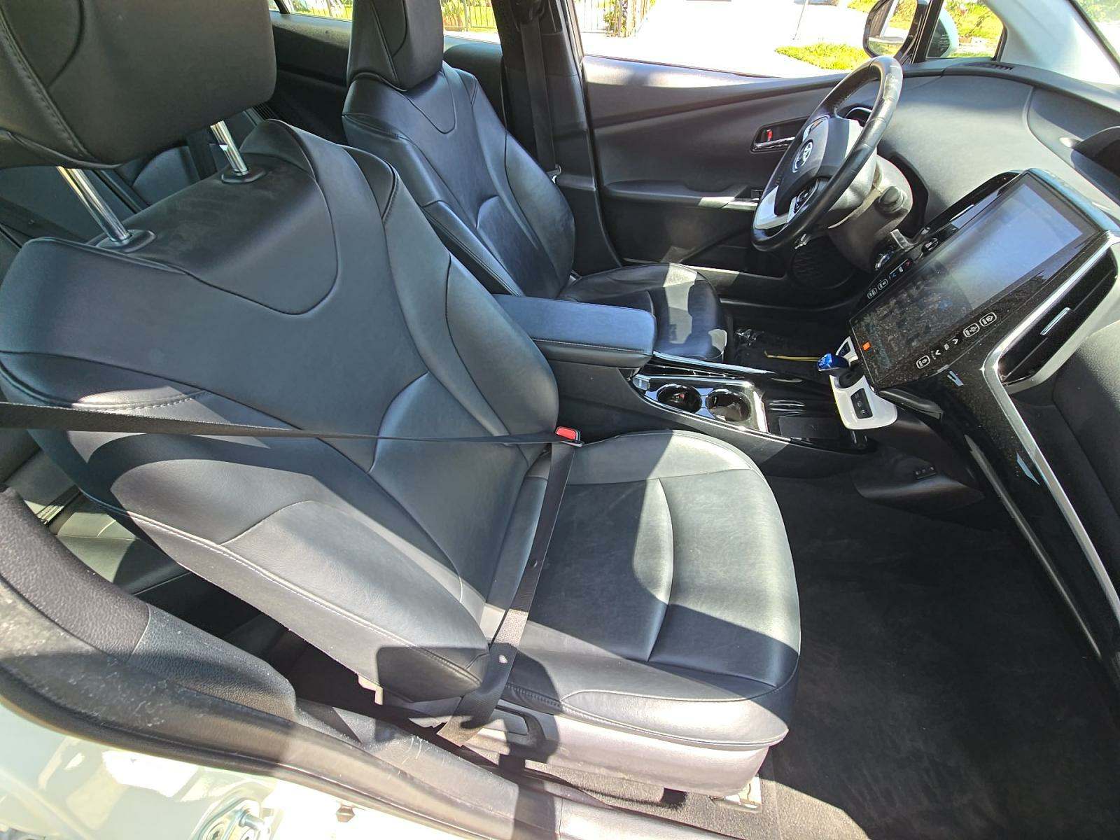 2019 Toyota Prius Prime Advanced FWD