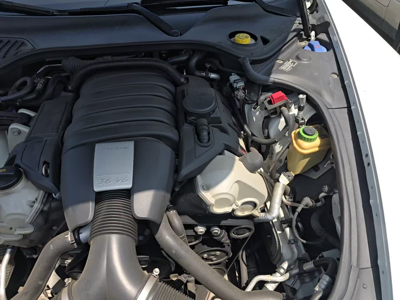 2014 Porsche Panamera Base RWD