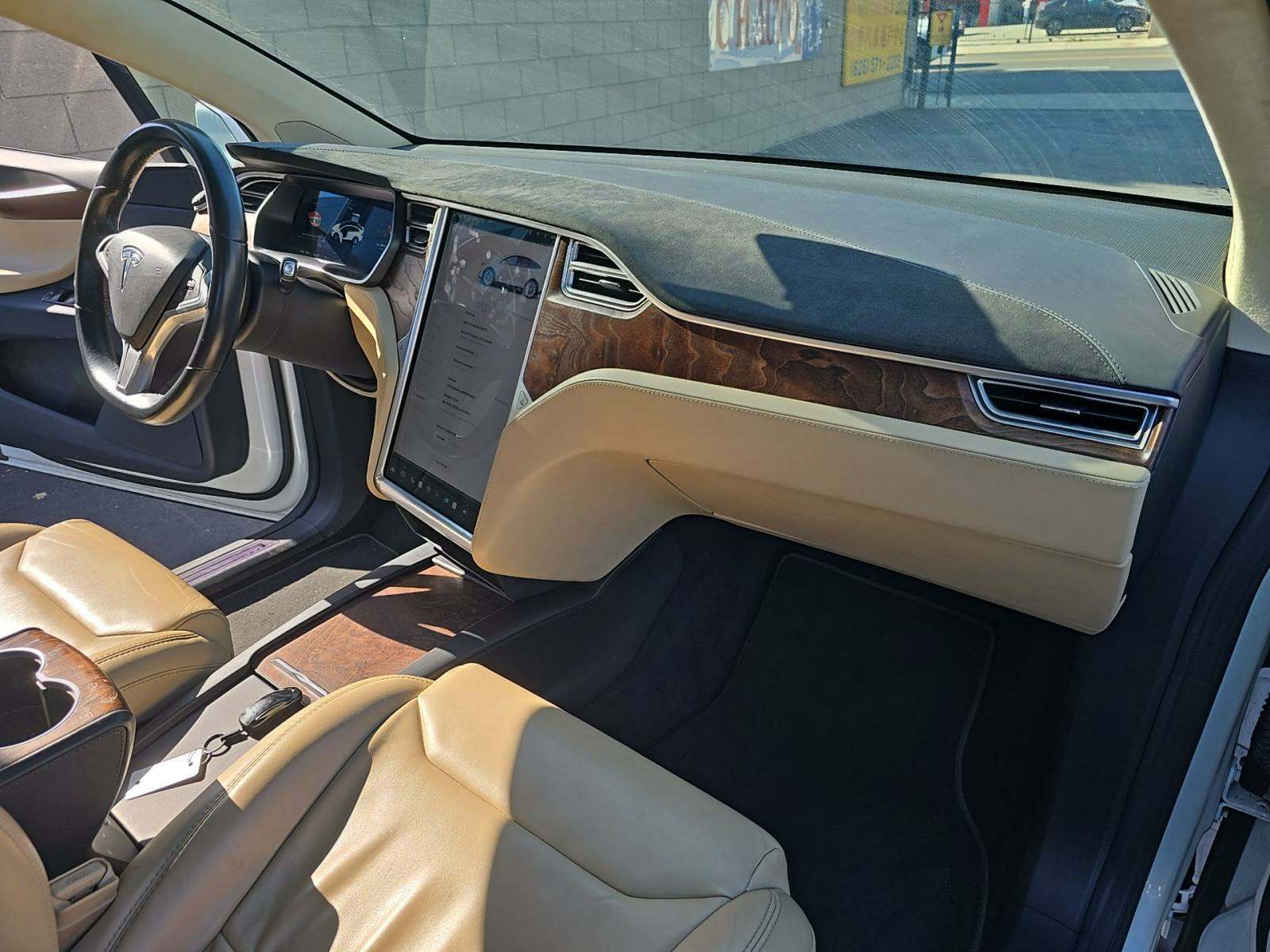 2017 Tesla Model X 75D AWD