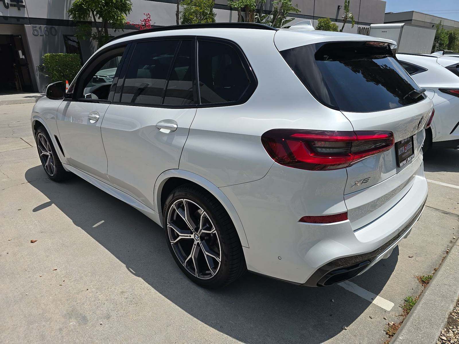 2022 BMW X5 xDrive40i AWD