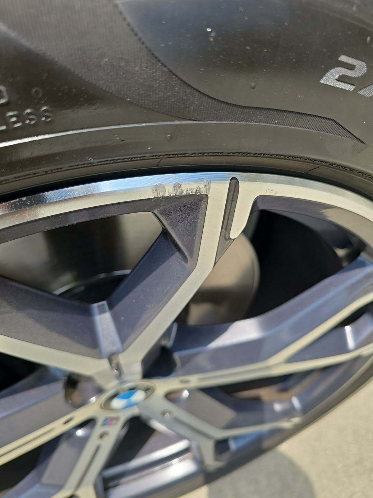 2022 BMW X5 xDrive40i AWD