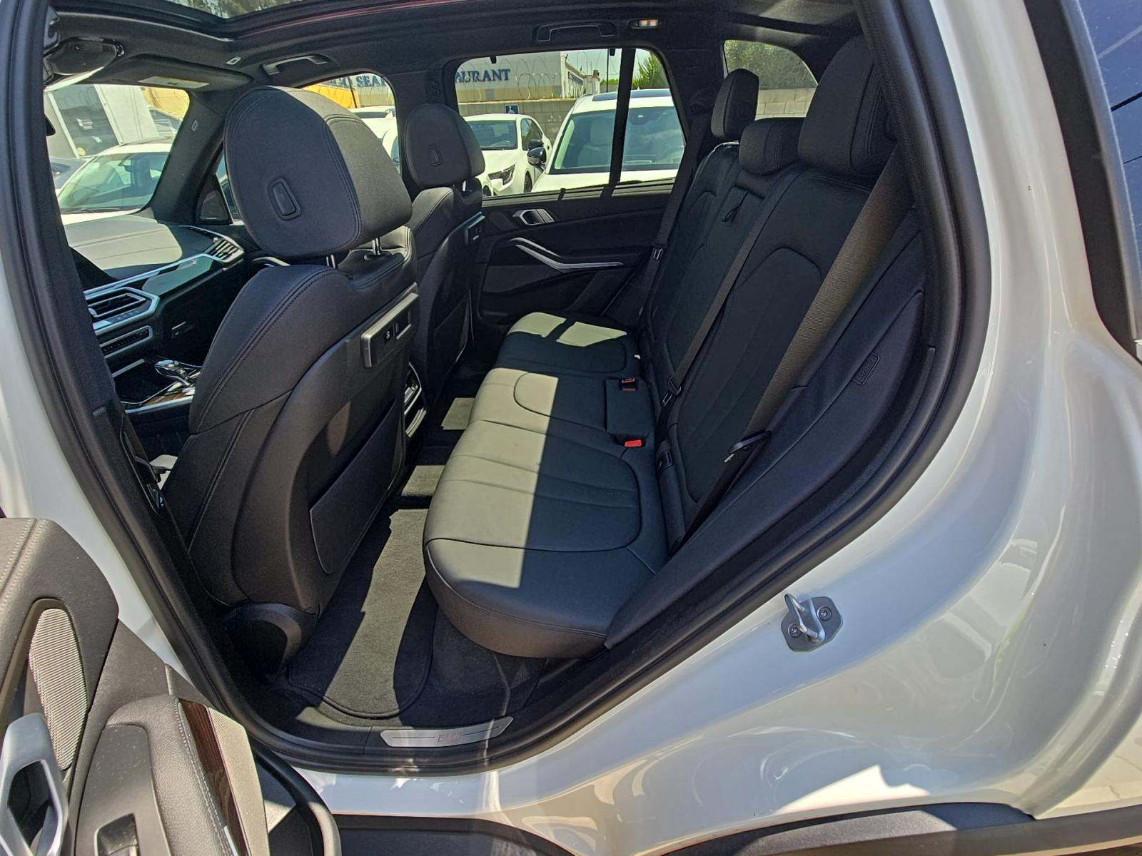 2021 BMW X5 sDrive40i RWD