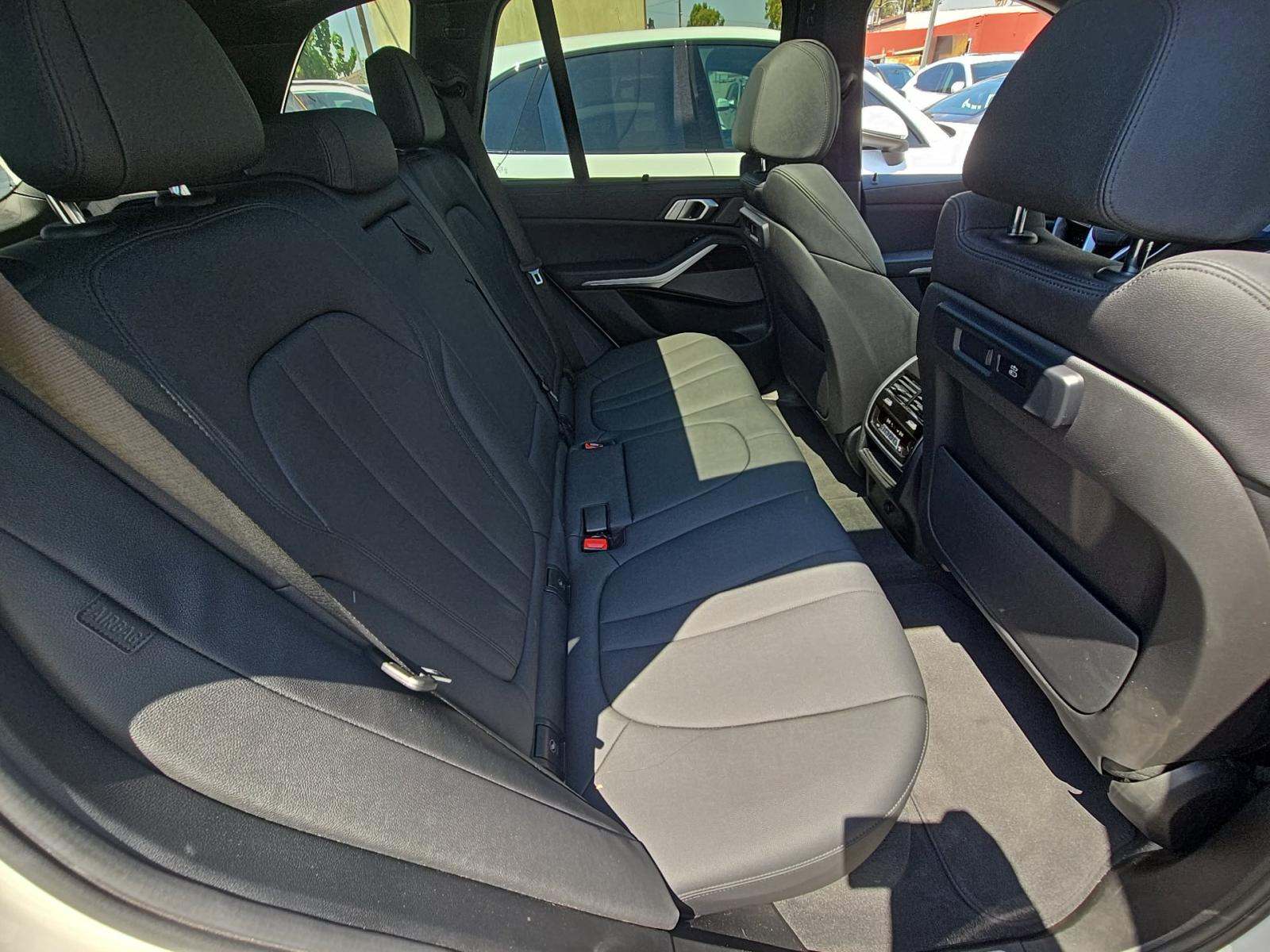 2021 BMW X5 sDrive40i RWD