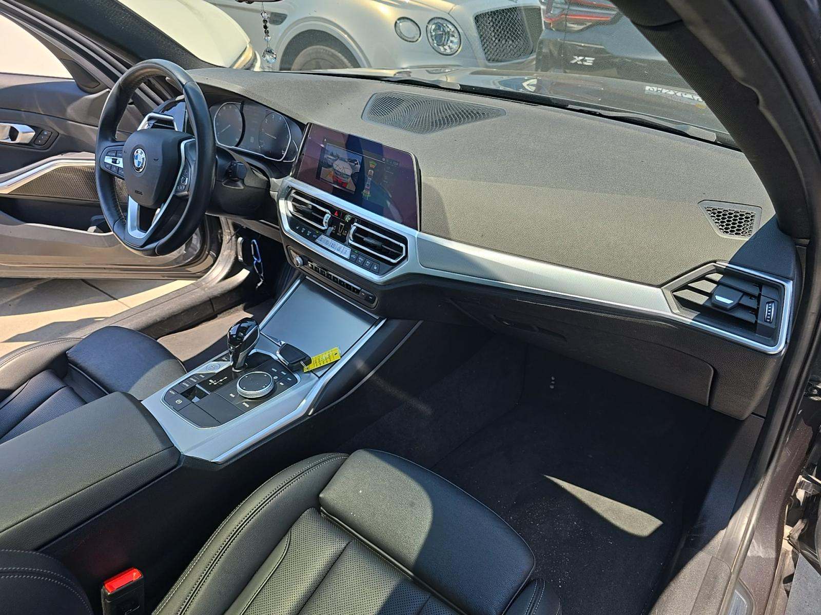 2022 BMW 3 Series 330i RWD