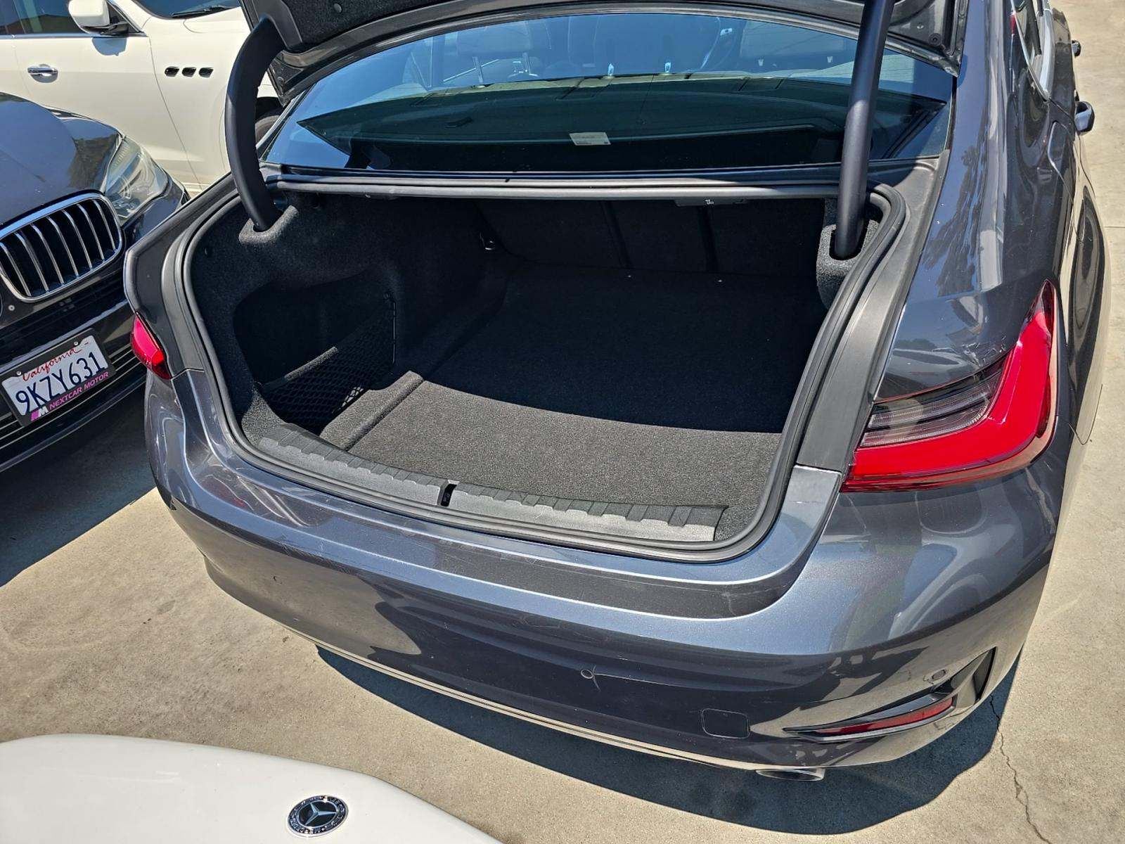 2022 BMW 3 Series 330i RWD