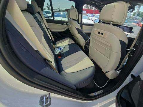 2022 BMW X5 xDrive40i AWD