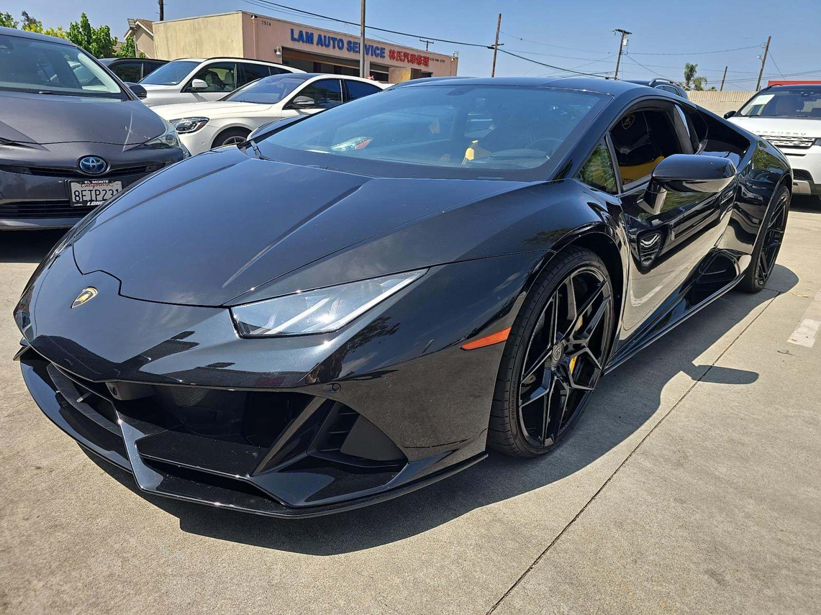 2021 Lamborghini Huracan EVO RWD