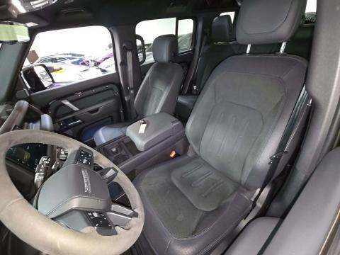 2024 Land Rover Defender 110 V8 AWD