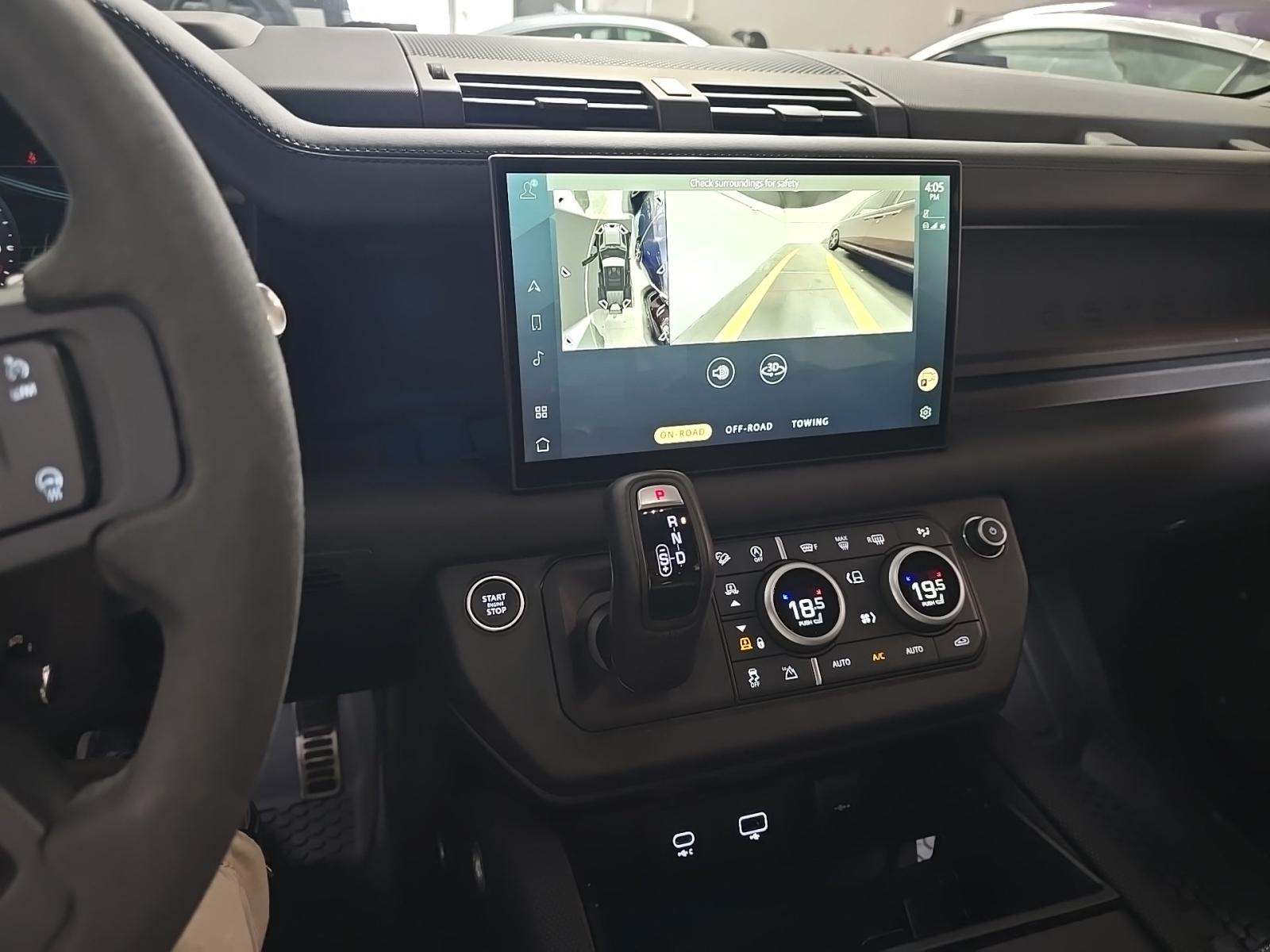 2024 Land Rover Defender 110 V8 AWD