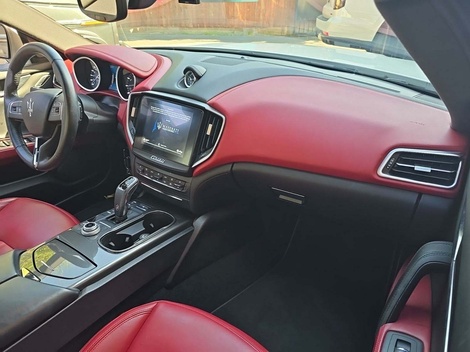 2019 Maserati Ghibli Base RWD