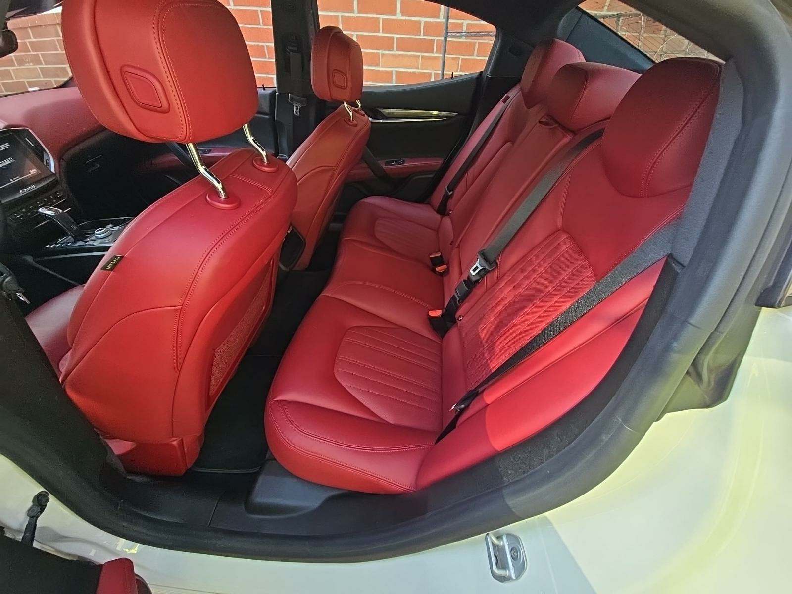 2019 Maserati Ghibli Base RWD