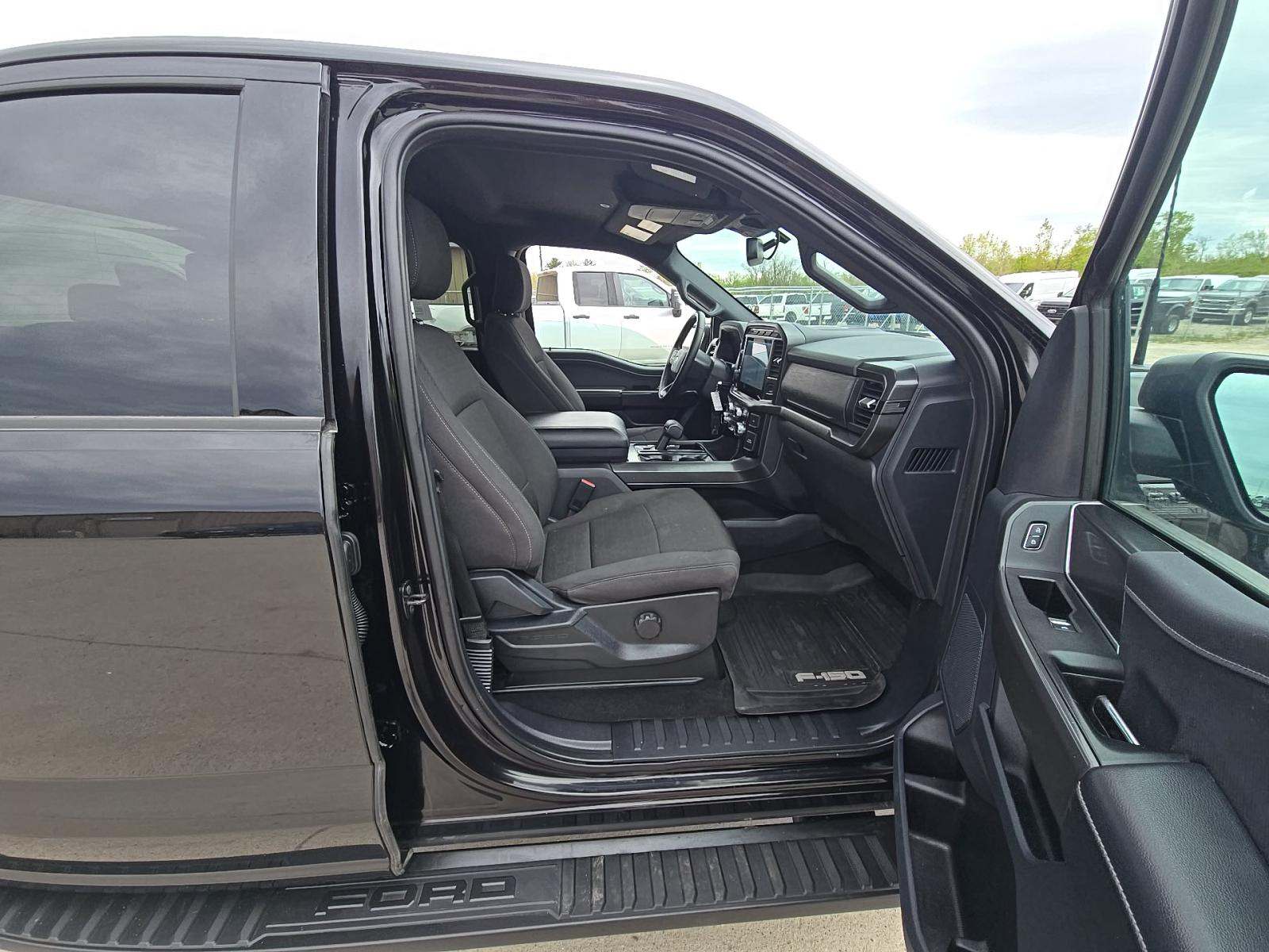 2024 Ford F-150 XLT AWD