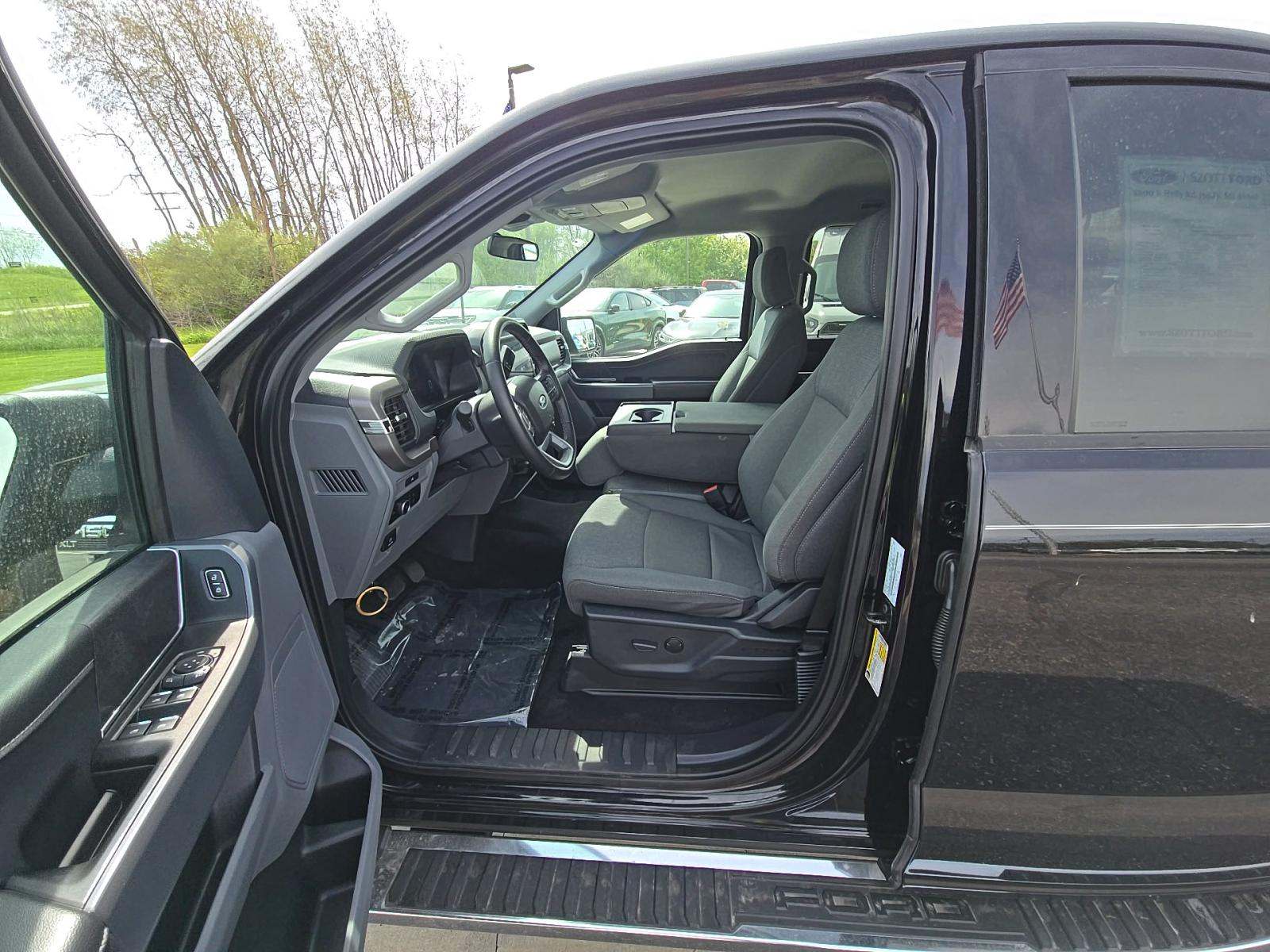 FORD F-150 - 2