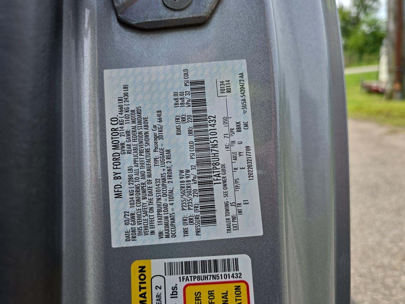 2022 Ford Mustang EcoBoost Premium RWD