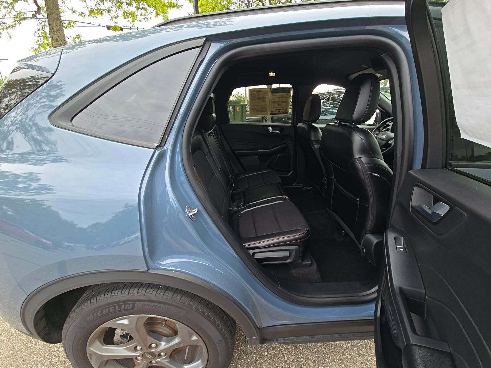 2025 Ford Escape ST-Line Select AWD