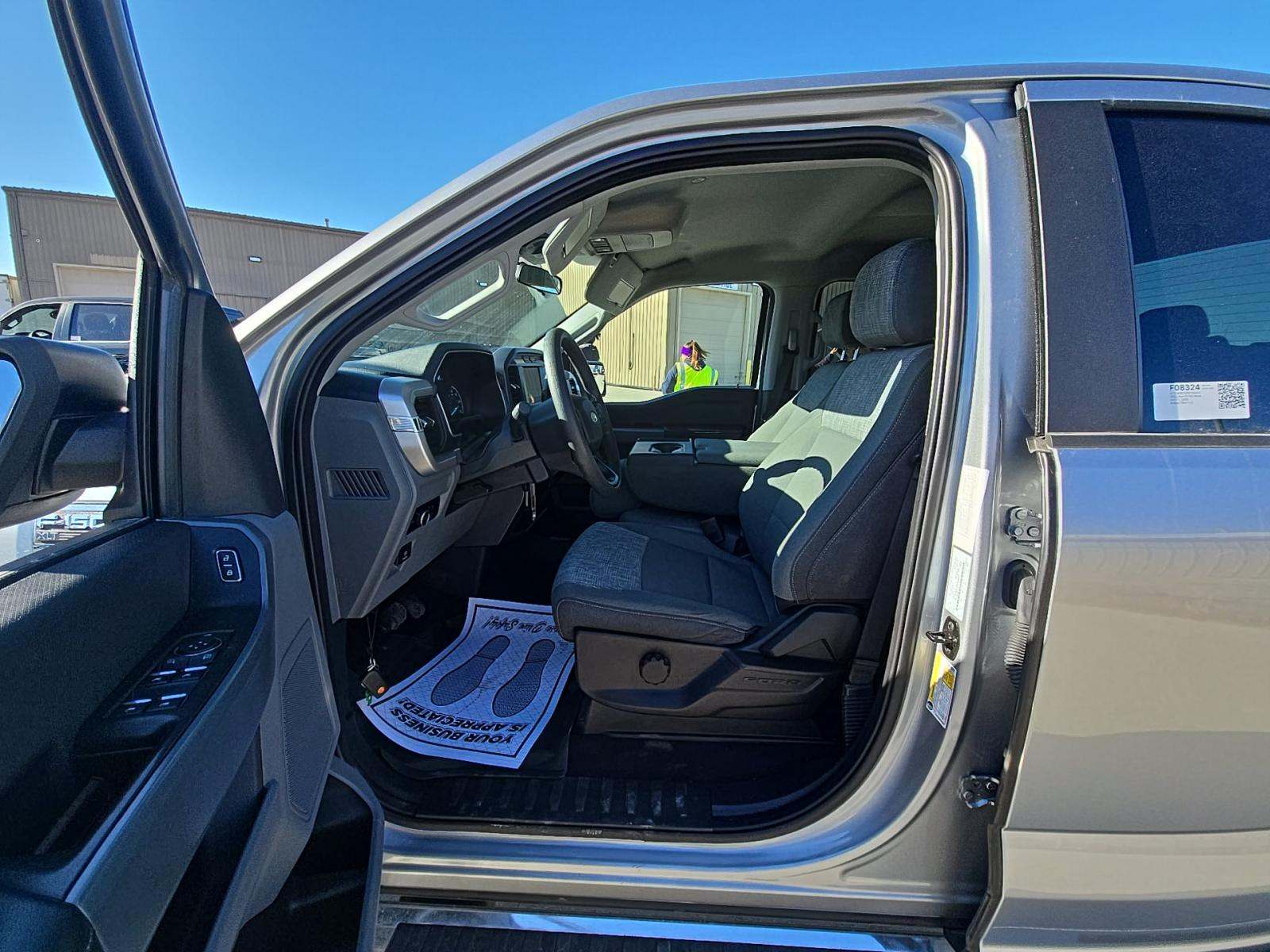 2023 Ford F-150 XLT AWD