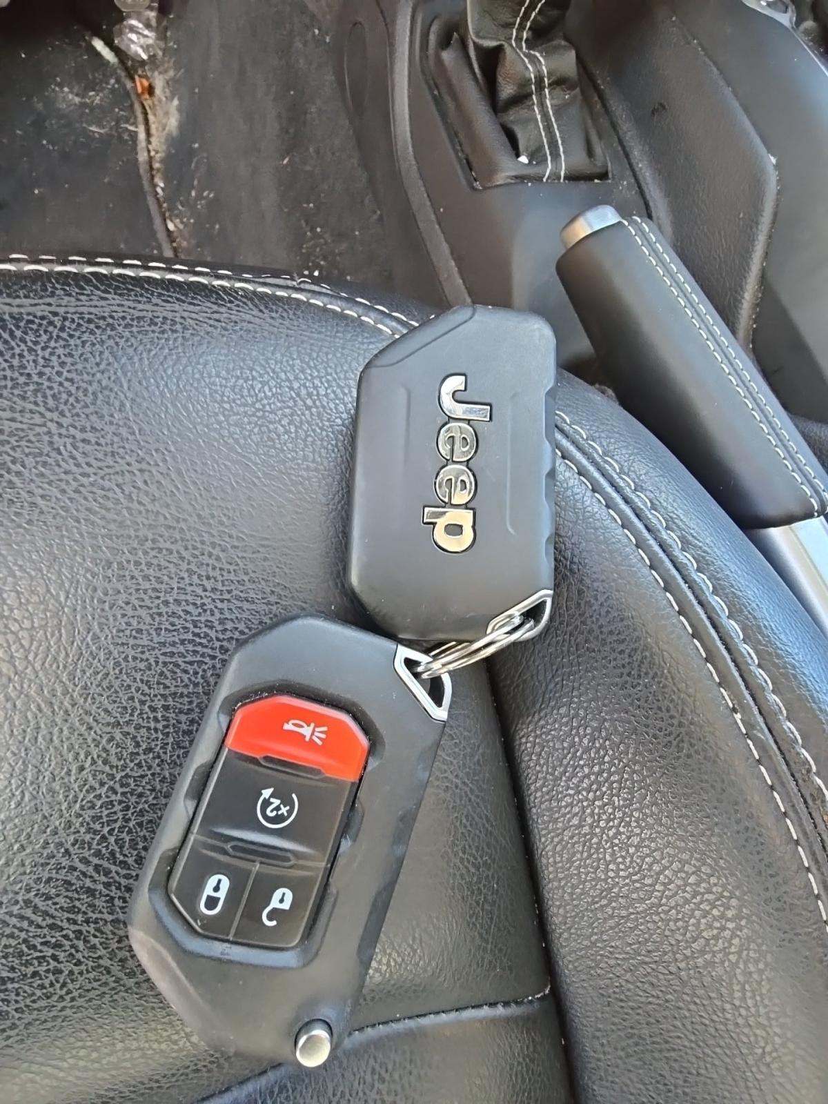 2023 Jeep Wrangler Sahara AWD