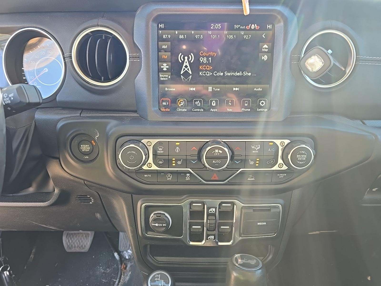 2023 Jeep Wrangler Sahara AWD