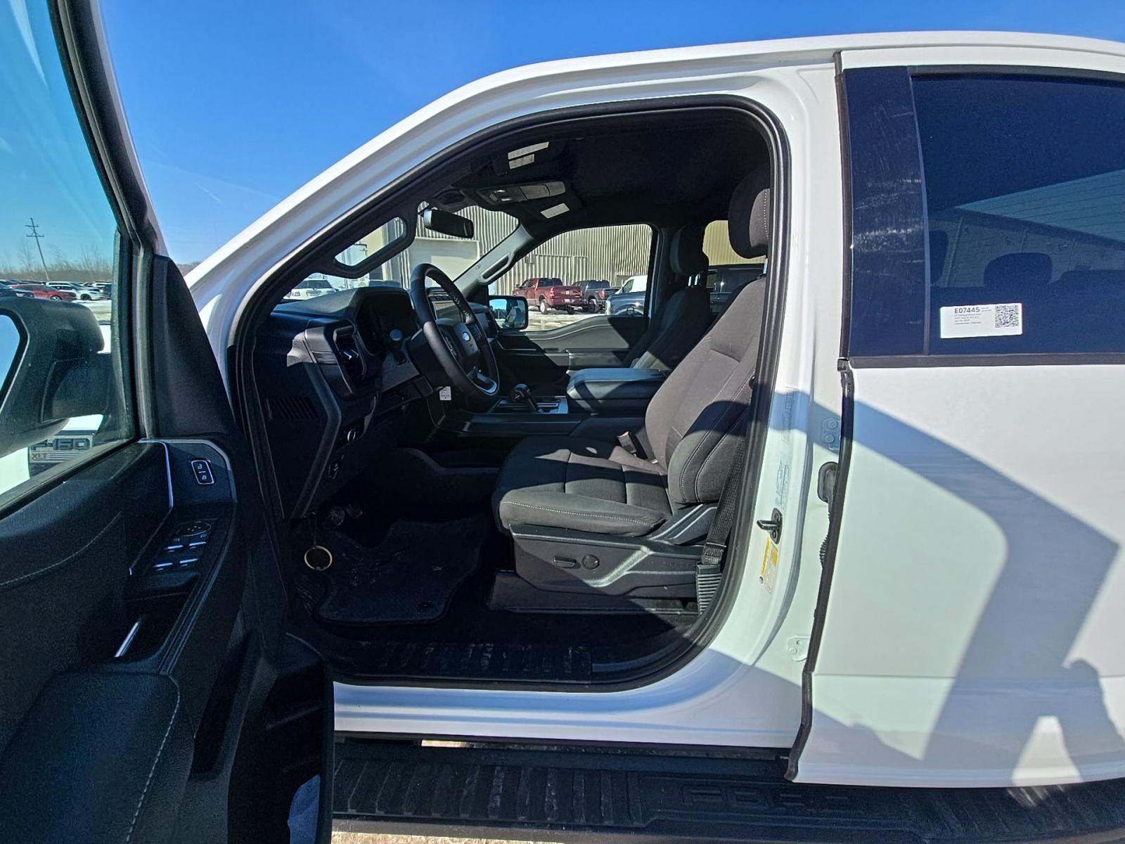 2024 Ford F-150 XLT AWD