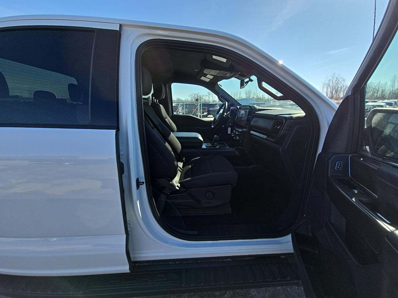 2024 Ford F-150 XLT AWD