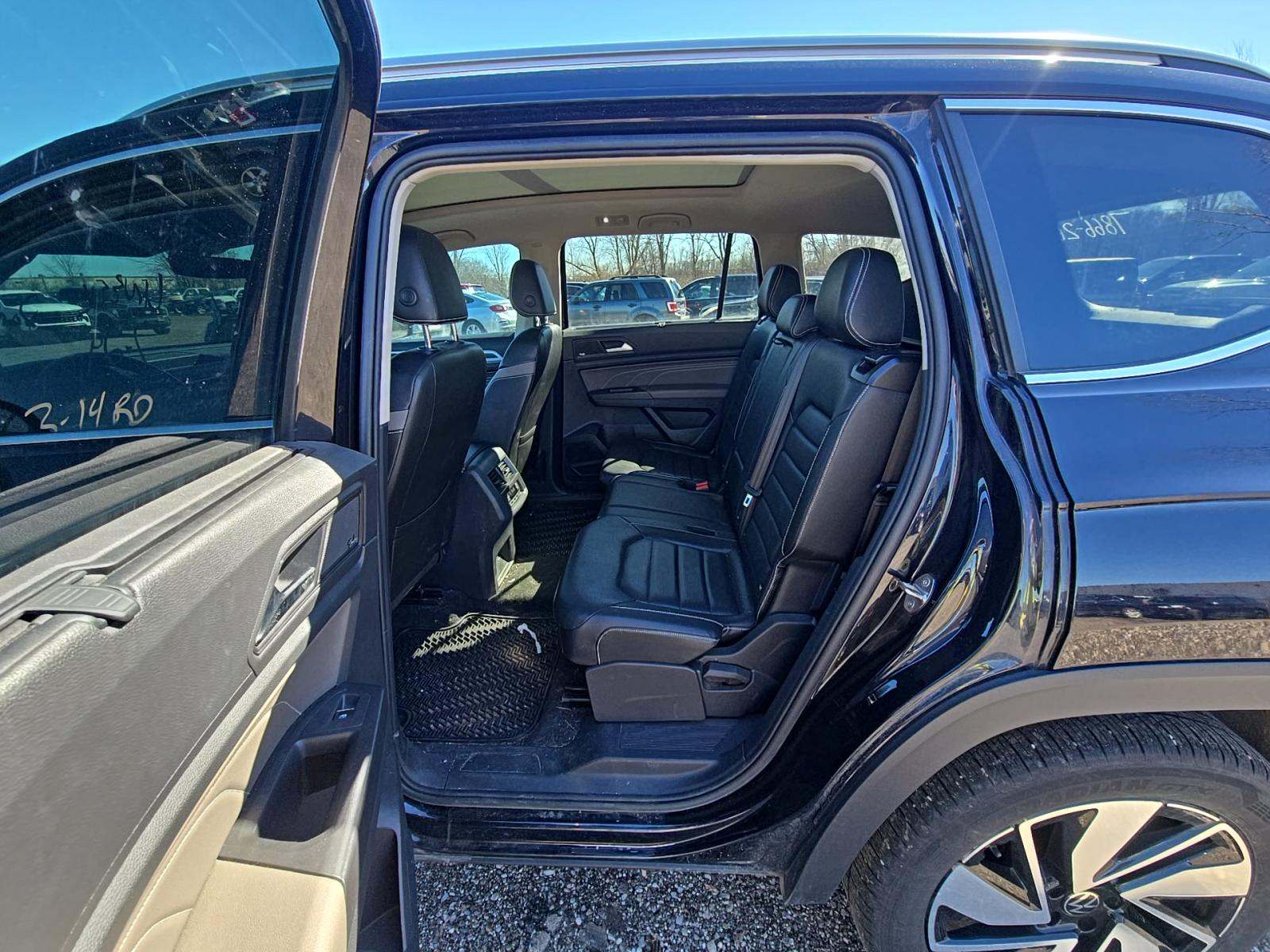 2022 Volkswagen Atlas 3.6L SEL Premium R-Line AWD