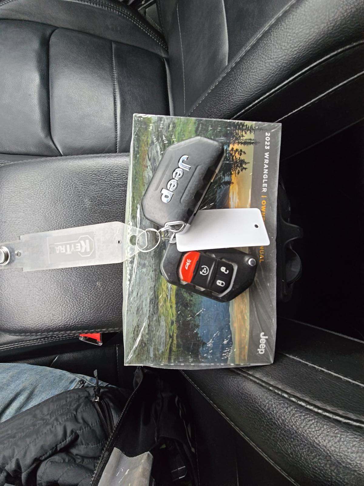 JEEP SAHARA ALTITUDE - 4