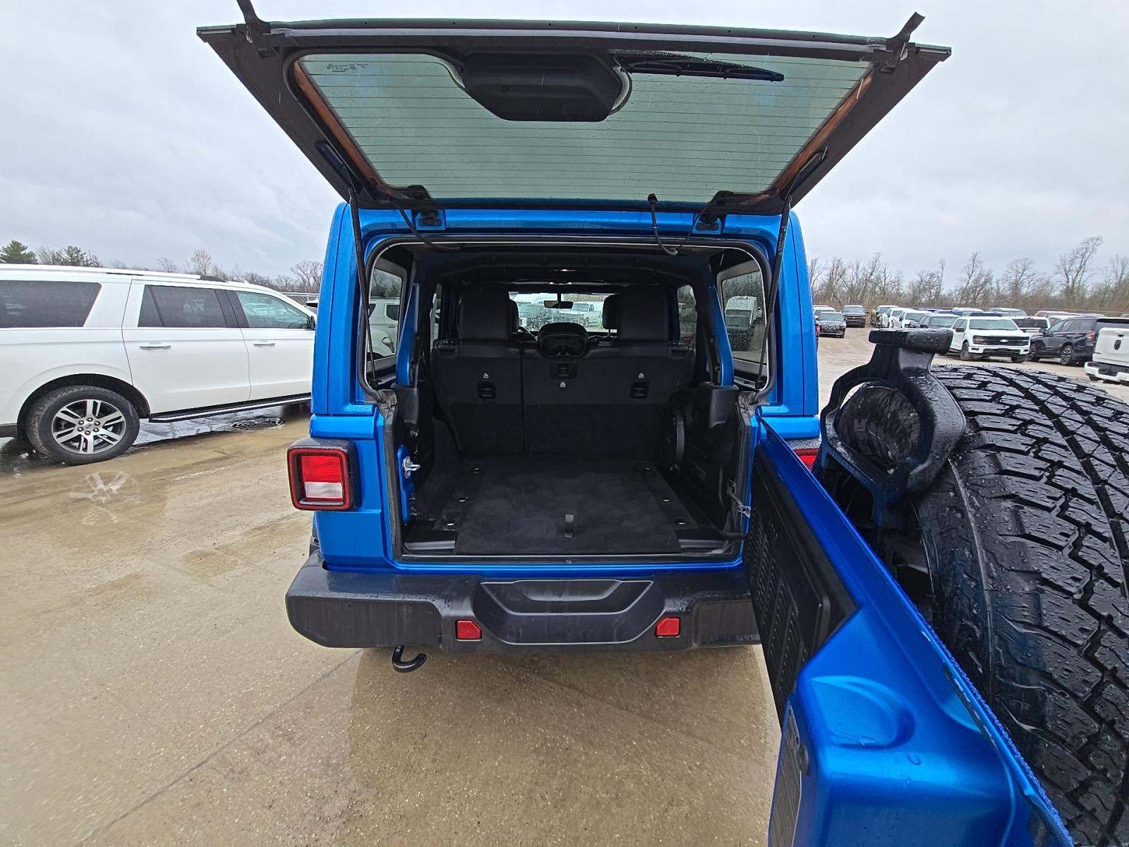 JEEP SAHARA ALTITUDE - 10